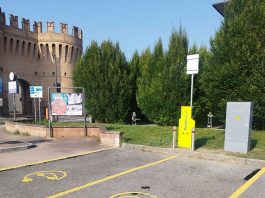 A Rivarolo Mantovano installate due colonnine per la ricarica dei veicoli elettrici
