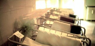 Natalità, il report: “Oltre 6 italiani su 10 rinunciano a figli per motivi economici e sociali”