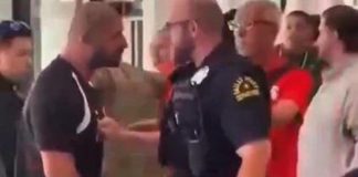 Mondiali, Egitto arriva a Dallas: ‘rissa’ con polizia all’aeroporto