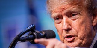 Iran-Usa, Trump: “Negoziati con Teheran, buone chance di accordo”