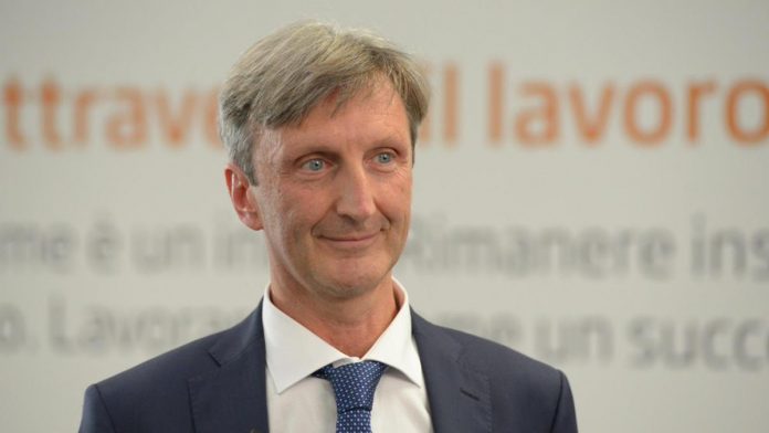 ds_smith_paolo_marini_comm