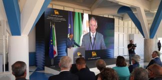 Ricci (Eni): “Polo di Brindisi operativo a tappe, prima sezione in esercizio a metà 2027”