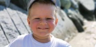 Elia morto a 3 anni per un formaggio a latte crudo, i genitori: “Prevenire altre tragedie”
