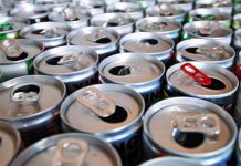 Energy drink e adolescenti, studio pediatri: “4 su 10 cominciano prima dei 12 anni”