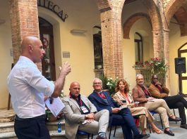 Vino, Equalitas celebra cinque anni del tavolo permanente con ‘Luci sul Lavoro’