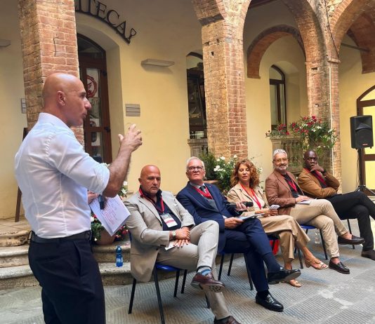 Vino, Equalitas celebra cinque anni del tavolo permanente con ‘Luci sul Lavoro’