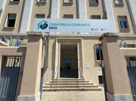 Viaggio in Casa di comunità: “Non prestazioni ma risposte ai bisogni, qui si elabora anche il lutto”. Il reportage