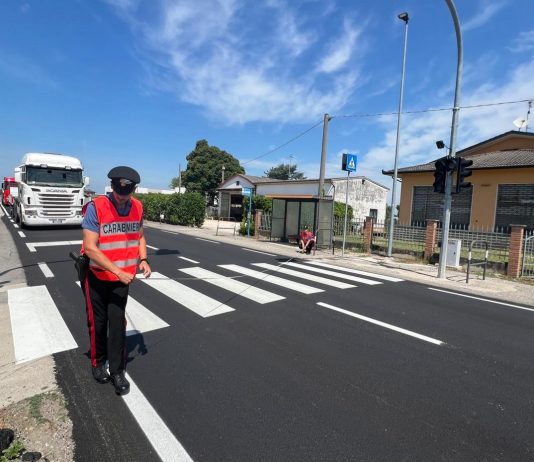 Paura a Libiola: 17enne scende dall’autobus e viene investita. Elitrasportata al Poma