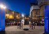 Festivaletteratura, tutto pronto: piazza Alberti gremita per la presentazione del libretto del trentennale