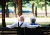 Edward e Annamaria, un amore senza limiti: ogni giorno 10 km a piedi per tenere la mano in Rsa