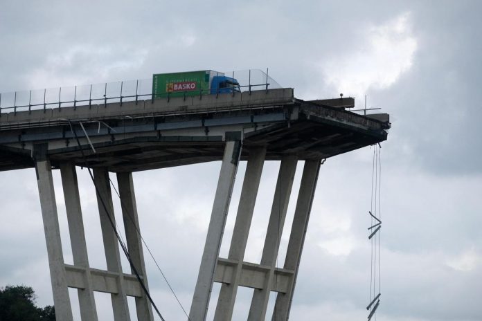 genova_ponte_morandi_camion_afp_3-4-2568049103