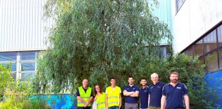 Suzzara, un giardino inaugurato in Iveco: ambiente e lavoro insieme per la comunità
