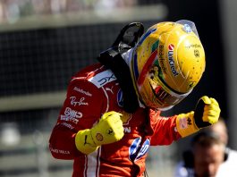 Gp Silverstone, Hamilton conquista pole position per gara sprint