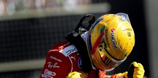Gp Silverstone, Hamilton conquista pole position per gara sprint
