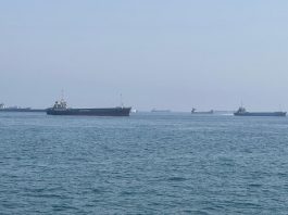 Usa lanciano nuovi attacchi contro Iran: “Teheran non deve minacciare navi”