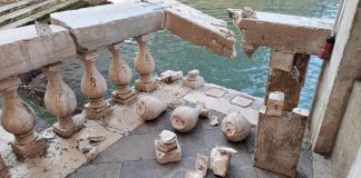 Venezia, via al restauro finale balaustra Ponte di Rialto: fu danneggiata da barcone rubato