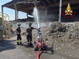 Castiglione, forte odore di bruciato in mattinata: operazioni bonifica incendio Lonato. Volpi: “Nessun allarme”