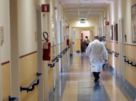 Asilo Tropea, bimbi ricoverati in buone condizioni: infezione per diversi batteri, l’ipotesi