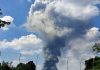 Vasto incendio a Lonato, la nube di fumo ben visibile da Castiglione