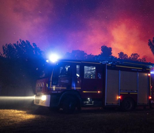 Incendi devastano Francia e Spagna, oltre 200mila evacuati