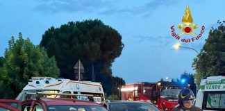 Bagnolo, scontro tra auto, cinque coinvolti tra cui due bimbi di 4 e 9 anni