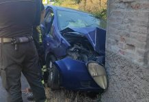 Marcaria, auto contro muro in via Montanara Sud: 75enne ferita gravemente