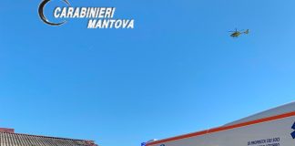 San Benedetto, operaio accusa malore e precipita dal tetto: è in pericolo di vita
