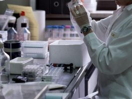 Un sensore può individuare Parkinson? Il segreto sono le lacrime