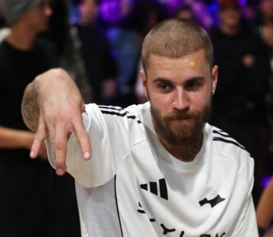 Mondiali, anche Justin Bieber tra le superstar dell’half-time show della finale