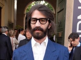 Milano, la figlia di Leonardo Maria Del Vecchio consegnata alla madre