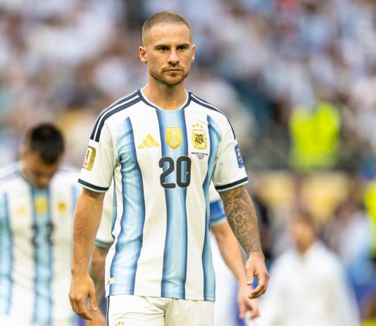 Mondiali, caos nel finale di Argentina-Capo Verde e proteste per rigore non dato: cos’è successo