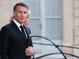 Social, Francia vieta accesso agli under 15: è la prima in Europa