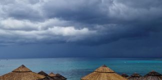 Arriva il ribaltone termico, ultima fiammata poi giù le temperature: le previsioni meteo