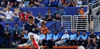 Mondiali, un gol annullato e due pali: Francia ‘folle’ contro Svezia