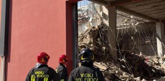Crollo palazzina Messina, 6 dispersi: ricerche rese difficili da incendio che cova sotto le macerie