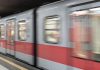 Ragazza sfregiata in metro a Milano, pm chiede carcere per 27enne