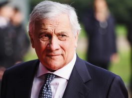 Villa Taverna, ricevimento Usa per 250 anni dell’Indipendenza. Tajani: “Amicizia tra Italia e Stati Uniti più forte di ogni polemica”