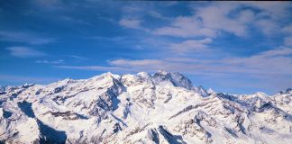 Precipita sul Monte Rosa, morto alpinista