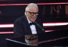 Addio a Peppino di Capri, si spegne a 87 anni la voce di “Champagne”