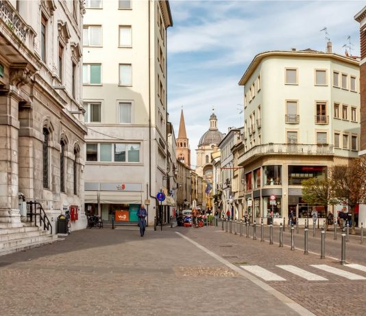 Futuro Nazionale Mantova presenta le sue proposte: gazebo in piazza Martiri di Belfiore