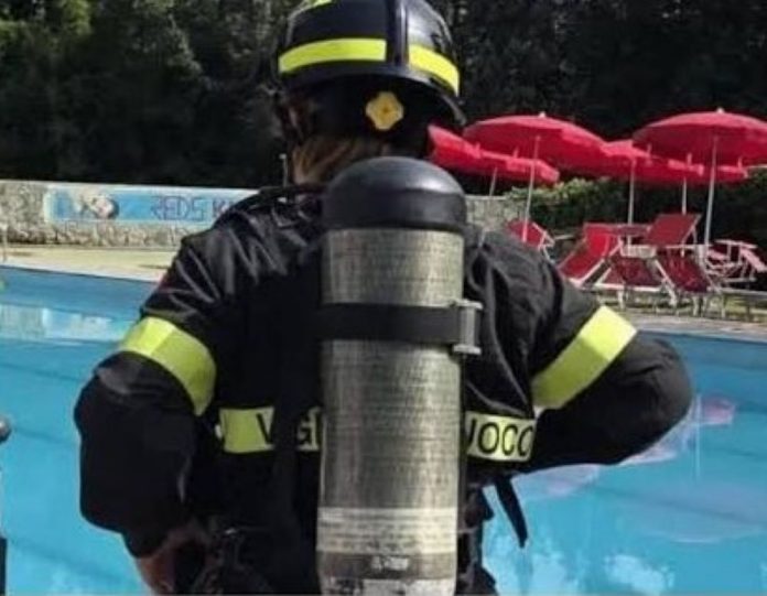 piscina cloro