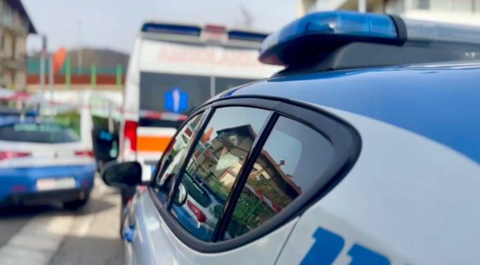 polizia_ambulanza_us