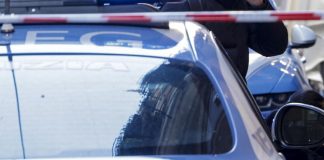 Milano, si tuffa nel parco delle Cave e non riemerge: morta 48enne