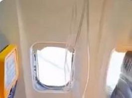 Paura su volo Ryanair, pezzi motore rompono finestrino e passeggero rischia di essere risucchiato