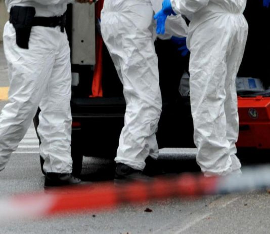 Nuoro, 20enne investito e poi ucciso a coltellate: con lui una ragazza rimasta ferita