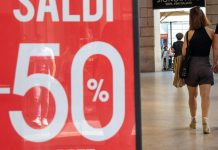 Saldi, sabato al via in quasi tutta Italia ma ribassi già iniziati