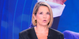 Francesca Barra lascia ‘4 di sera Weekend’, l’annuncio: “La mia famiglia ha bisogno di me”