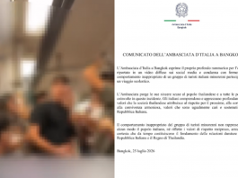 Bangkok, studenti italiani e il caos in metro: il video virale e le scuse dell’ambasciata
