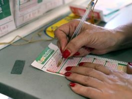 SuperEnalotto, estrazione numeri e combinazione vincente 16 luglio 2026