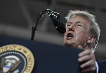 Iran-Usa, partita a scacchi e Teheran non ha fretta: “Trump sotto pressione”